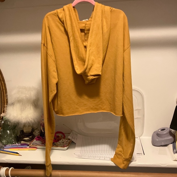 Light hoodie - Picture 2 of 2